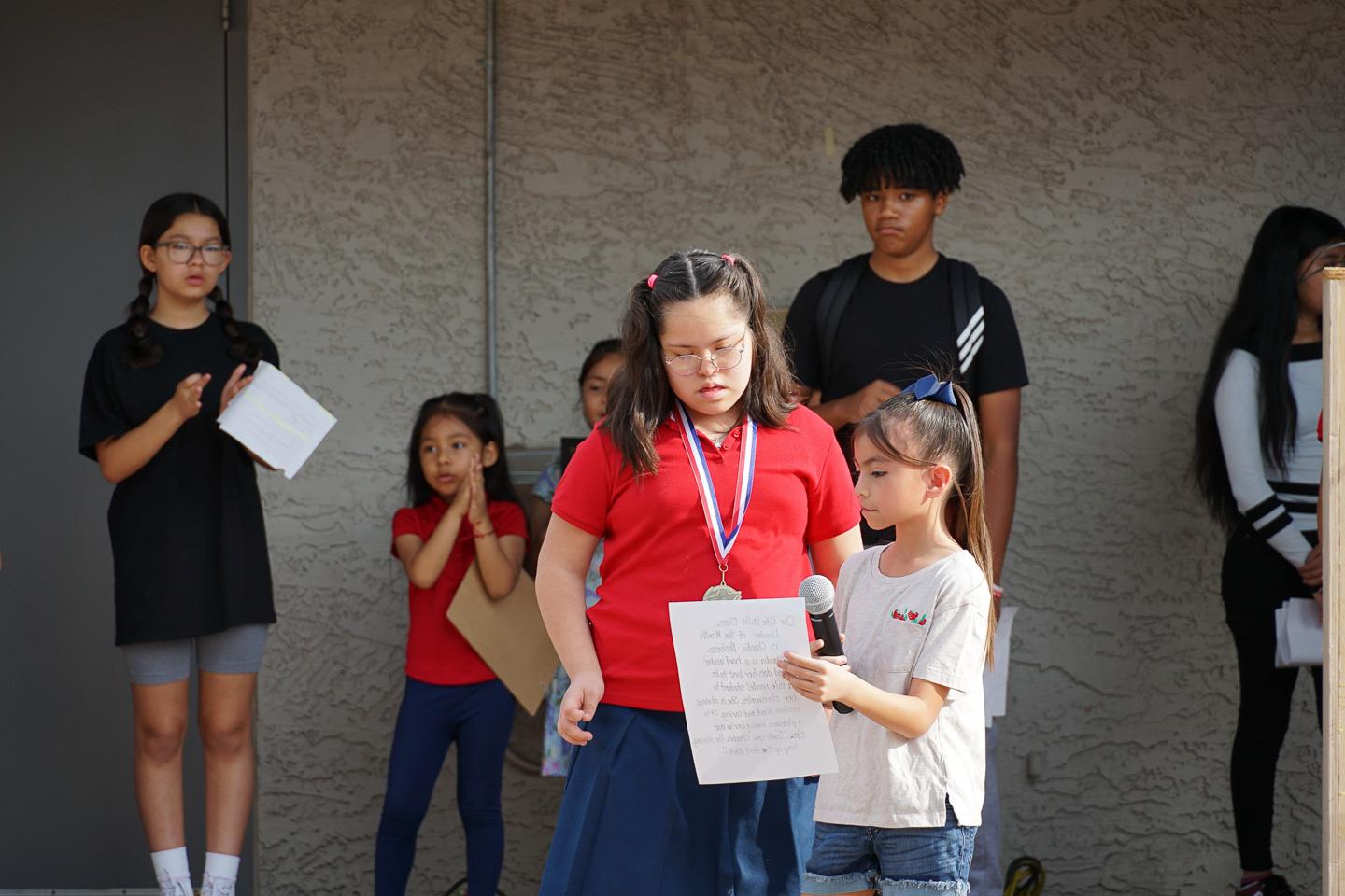 Edison Students and Staff exchange awards