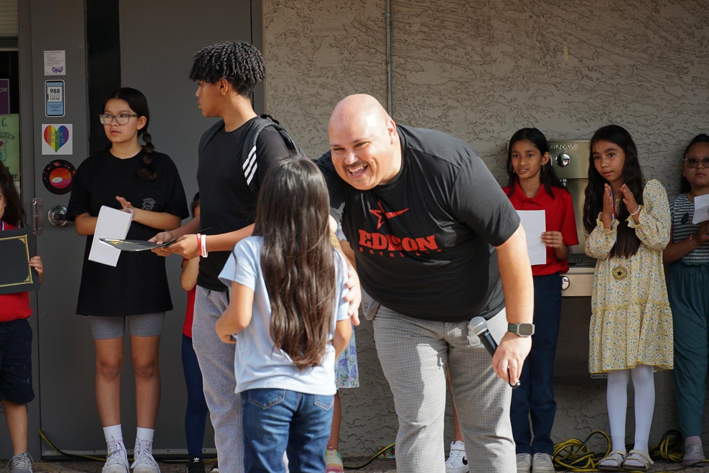 Edison Students and Staff exchange awards